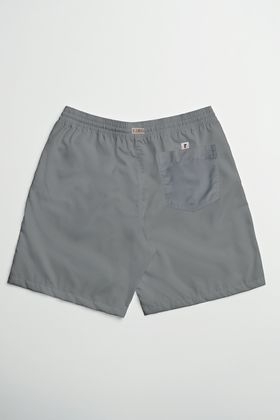 SHORT LONGO PLUS SIZE EVIDENTE