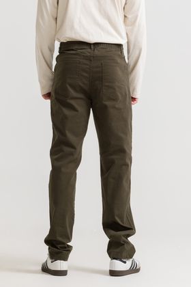 CALÇA DE SARJA MASCULINA CONFORT SLIM