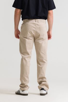 CALÇA DE SARJA MASCULINA CONFORT SLIM