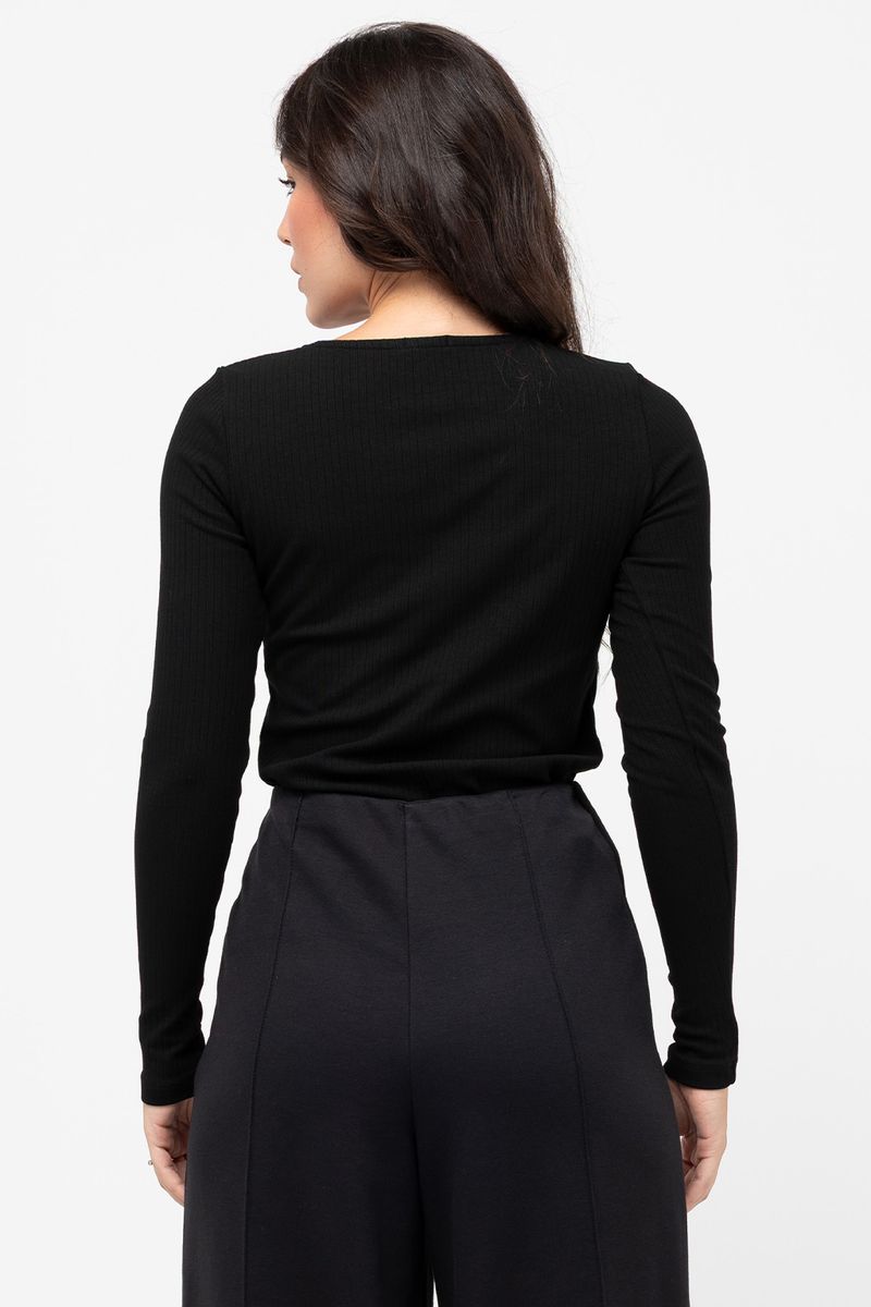REF_-302980-preto-CIMA--5--1